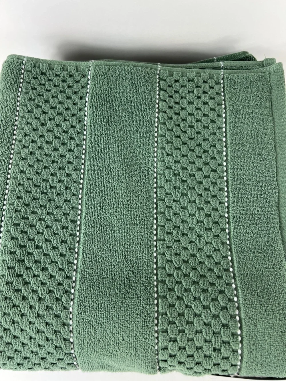 DKNY Sage Green Textured Cotton Bath Towels - Set of 2 NEW